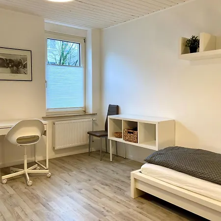 2 Zentrum - Gute Verkehrsanbindung - Ideal Fuer Urlaub Und Business Mit Eigenem Parkplatz Апартаменты