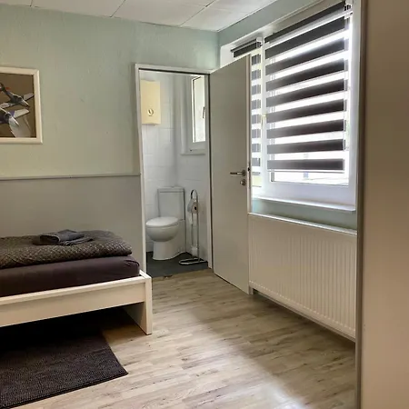 2 Zentrum - Gute Verkehrsanbindung - Ideal Fuer Urlaub Und Business Mit Eigenem Parkplatz * Хаген